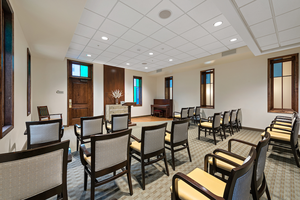 Senior Living Photo Gallery | The Avalon of Lewis Center